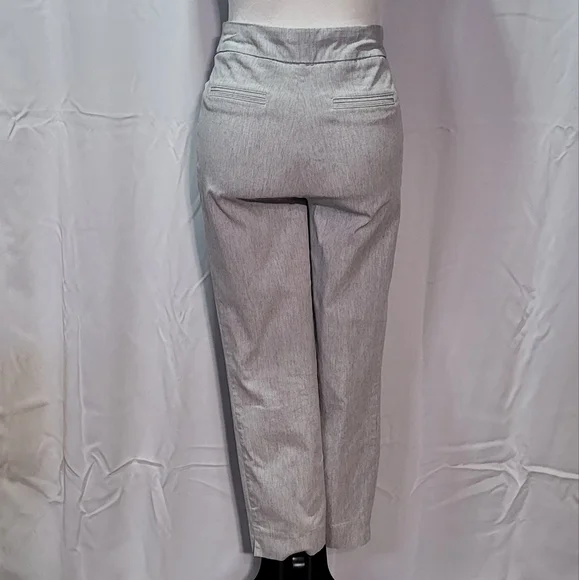 Hillary Radley Women's Light Gray Pull On Ankle Dress Pants Size Small - Picture 10 of 11